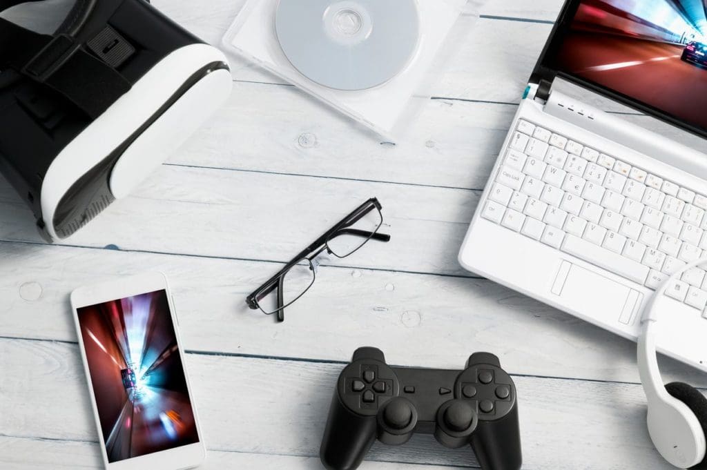 Gaming Console, Phone and Computer connected to the Internet in Bliss