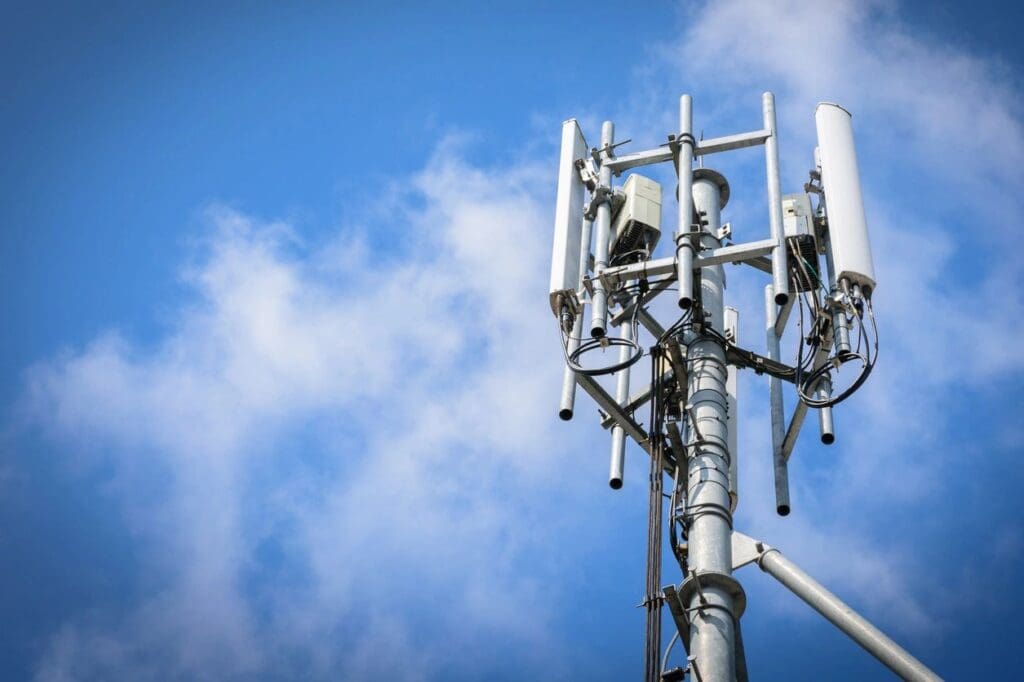 Fixed Wireless Internet tower in Garden City